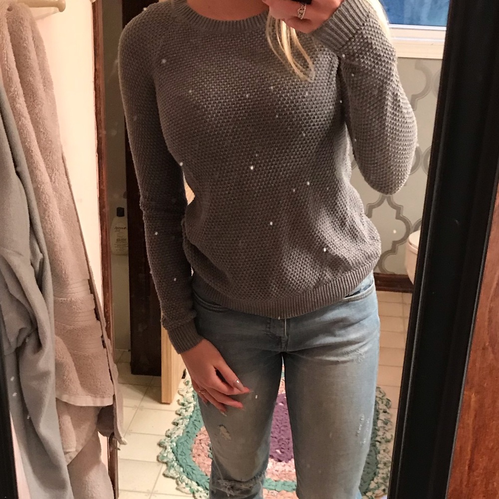 Grey Sweater - Picture 3 of 3